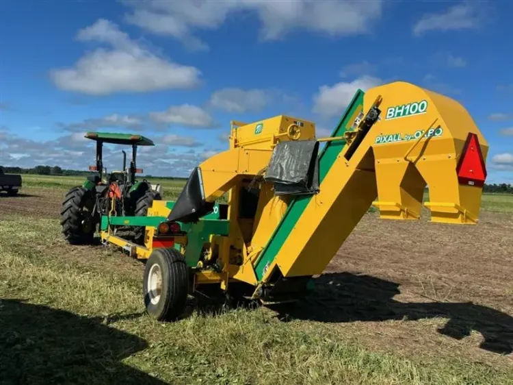 Bean harvesting technology OXBO BH100 Harvester